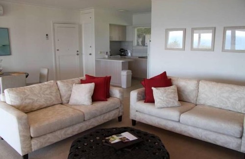 McCrae House | MANITOBA (sun, sea and sand)