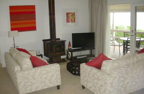 McCrae House | MANITOBA (sun, sea and sand)