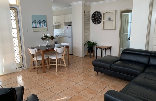 Manly Apartment | MANLYS LITTLE SECRET