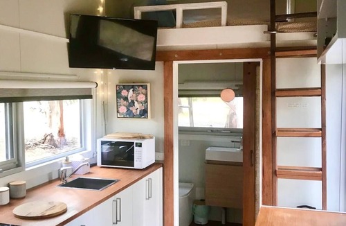 Riddells Creek Apartment | Manna Gums Tiny - Riddells Creek; Relax and Unwind