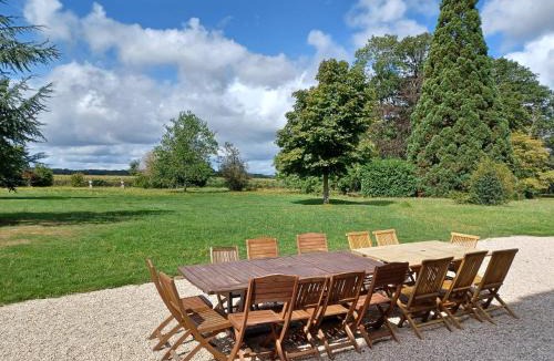 Le Mesnil-Saint-Denis Villa | Manoir 19e vallée Chevreuse, 30km de Paris