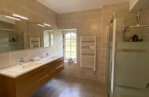 Villeneuve-sur-Lot Hotel | Manoir Blanche Haut