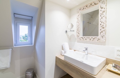 Benouville Hotel | Manoir d'Hastings