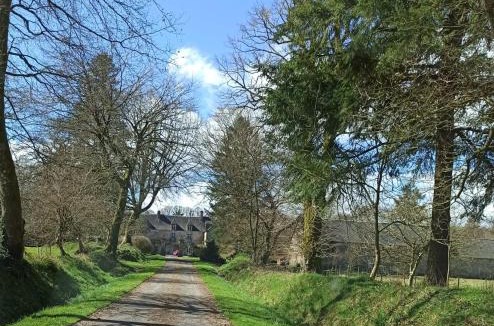 Saint-Nicolas-du-Pelem Bed & Breakfast | manoir de botcol