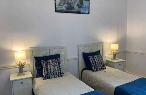 Crossac House | Manoir de Bel Ébat