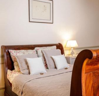 Crossac House | Manoir de Bel Ébat