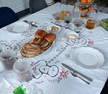 Camblain-l'Abbe Bed & Breakfast | Manoir de Camblain
