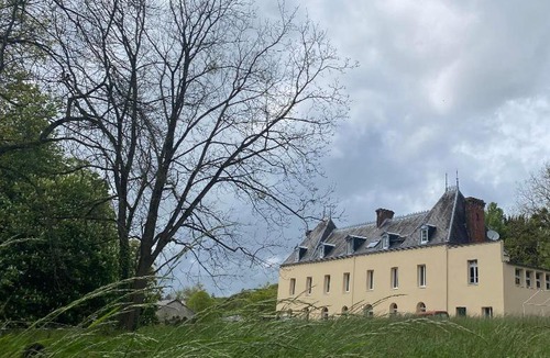 Saint-Mayeux House | Manoir de Crampoisic