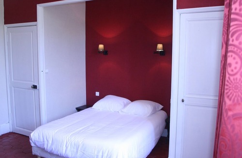 Imphy Bed & Breakfast | Manoir de Curty