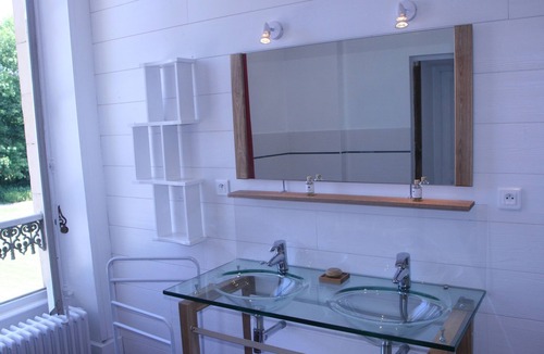 Imphy Bed & Breakfast | Manoir de Curty