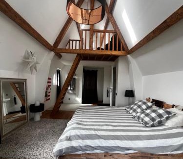 Saint-Germain-de-Livet Bed & Breakfast | Manoir de la Martinière