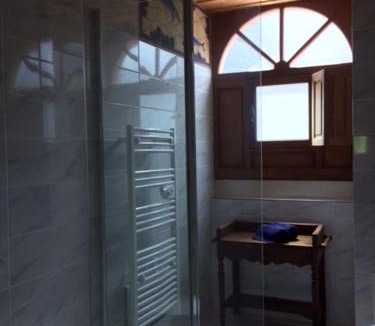 Saint-Martin-des-Entrees House | Manoir de Damigny