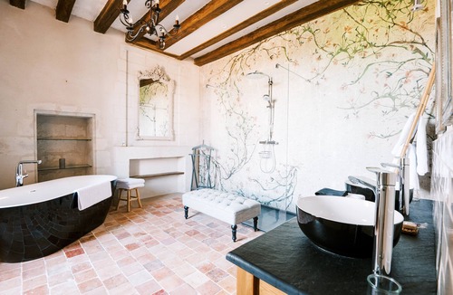 Blaison-Gohier Bed & Breakfast | Manoir de Jouralem