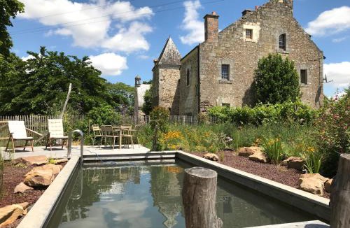 Blaison-Saint-Sulpice Bed & Breakfast | Manoir de Jouralem