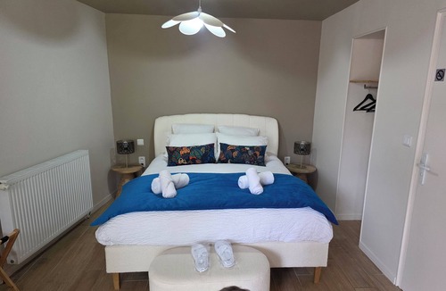 Laignes Bed & Breakfast | Manoir de l'Échauguette