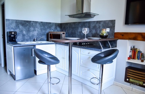 Saint-Herblain Apartment | Manoir de L'Aisnerie