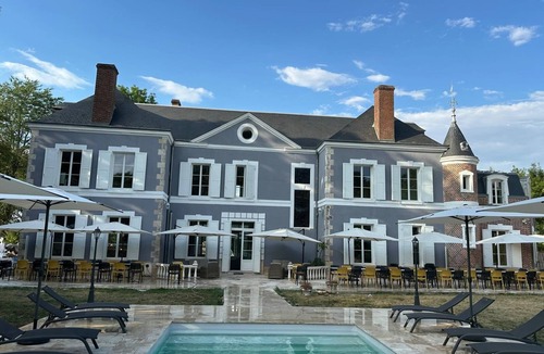 Chatillon-Coligny Villa | MANOIR DE LA TOURNEL