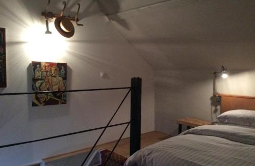 Isneauville House | Manoir de La Muette