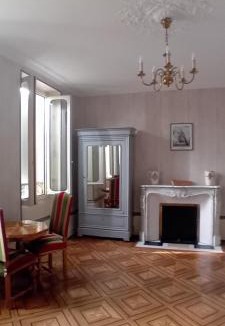 Seurre House | Manoir de la Saône