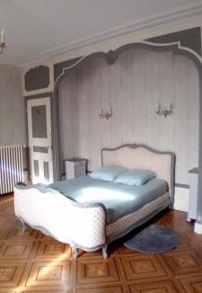 Seurre House | Manoir de la Saône