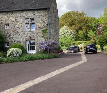 Acqueville Bed & Breakfast | Manoir De Labelangerie