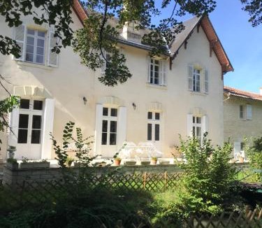 La Roche-Rigault Bed & Breakfast | Manoir de Manapany