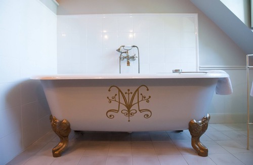 Monnaie Bed & Breakfast | Manoir de Maucartier