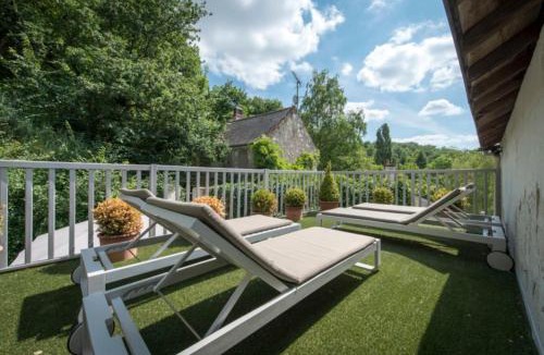 Chenehutte-Treves-Cunault House | Manoir de Montecler - Le Lodge