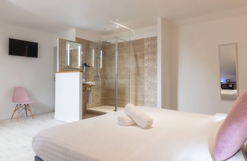 Tournon-Saint-Martin Hotel | Manoir De Pierre Levée, The Originals Collection