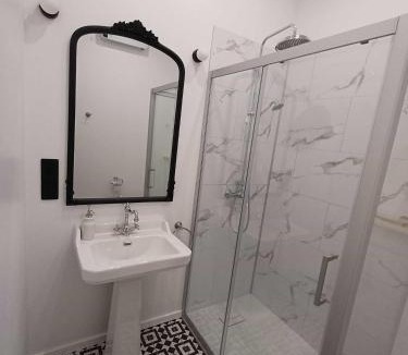 Saint-Cyprien-sur-Dourdou Bed & Breakfast | Manoir de Salleviale