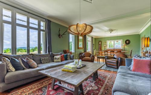 Hotot-en-Auge House | Manoir de Valmont - Court de tennis