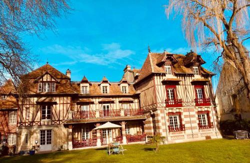Croissanville Apartment | Manoir des Étangs