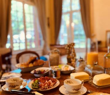 Croissanville Apartment | Manoir des Étangs