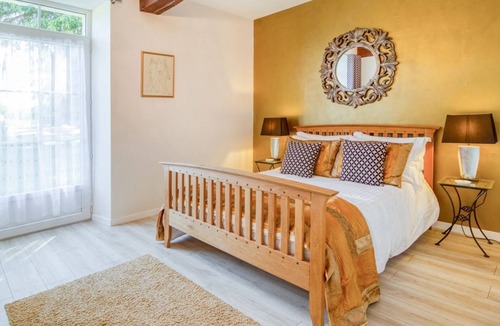 Castelmoron-sur-Lot Other | Manoir Des Cedres - Eight Bedroom Castle, Sleeps 20