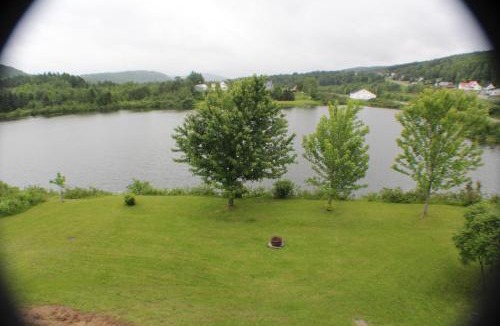 Lac Baker Hotel | Manoir Des Lacs