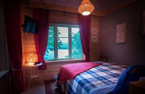 Saint-Raymond Hotel | Manoir du Lac Sept-Îles