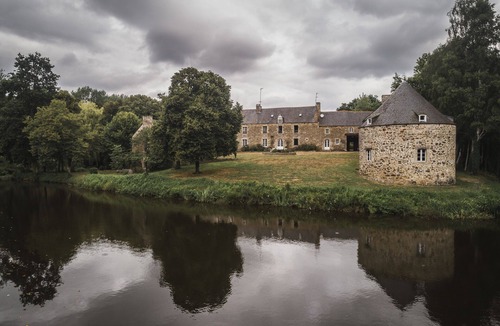 Pluduno House | Manoir du Plessix-méen, Vaujoyeux