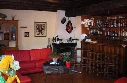 Bessines-sur-Gartempe Hotel | Manoir Henri IV