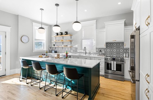 Moncton House | Manoir Highfield