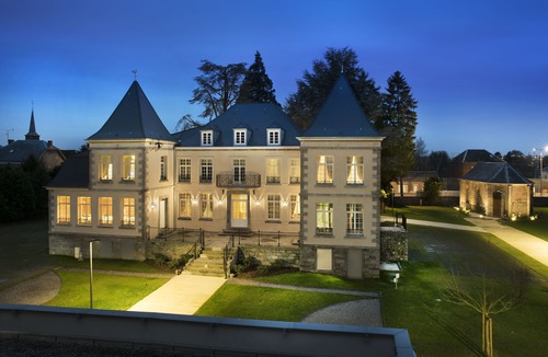 Maubeuge House | Manoir Le Carillon dOr