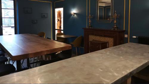 Chateauneuf-du-Rhone Hotel | Manoir le Roure