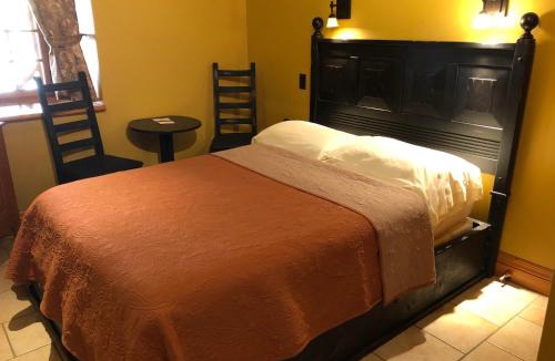 Marieville Hotel | Manoir Ramezay
