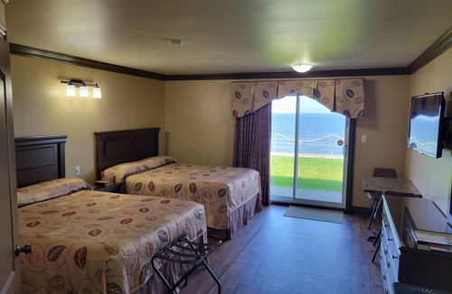 Sainte-Anne-des-Monts Hotel | Manoir sur Mer