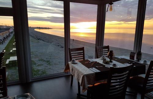 Sainte-Anne-des-Monts Hotel | Manoir sur Mer