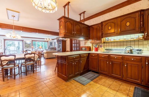 Berthier-sur-Mer House | Manoir sur Mer | Spa & BBQ | Sauna & Cool Bath | Poker and Pool Table | AC