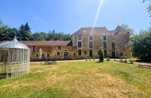 Belforet-en-Perche House | Manoir XV et Grange avec Piscine chauffée privée