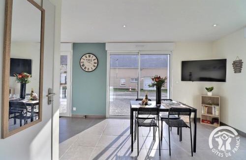 Cherrueix House | Manoky