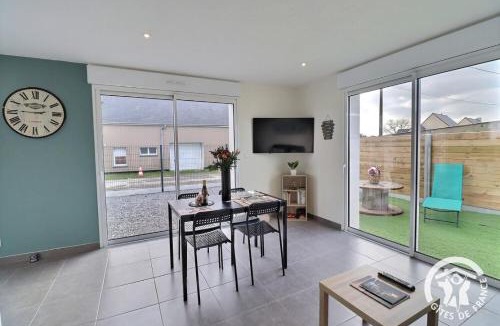 Cherrueix House | Manoky