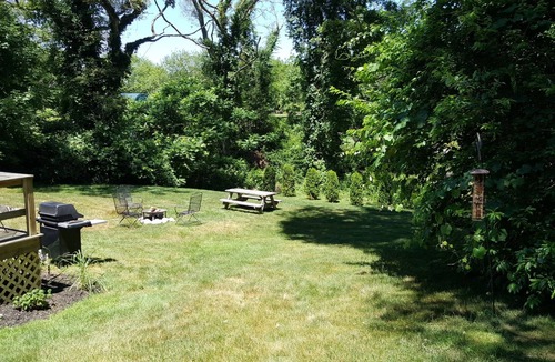 Manomet House | Manomet Weekly Beach Rental, Comfortable open floor plan cottage