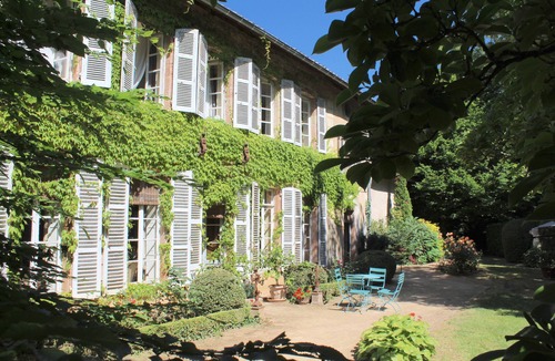 Cuisery House | Manor Bressan family